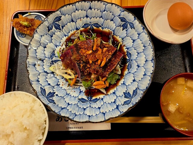 Tenjinbashi Osakana Shokudo: meisterhaft frittierte Aji — 2