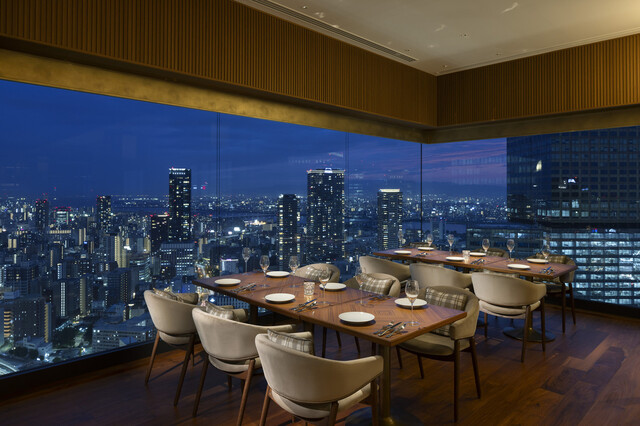 THE-MOMENT GRILL&DINING: Premium-Hotelbuffet mit Live-Cooking — 5