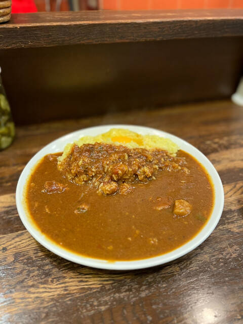 SAVOY: Ein einzigartiges Rindfleisch-Curry — 1