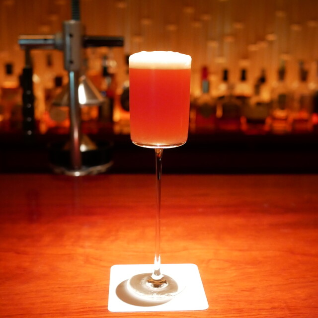 Bar Le Salon: gefeierte Fruchtcocktails in Kobe — 1
