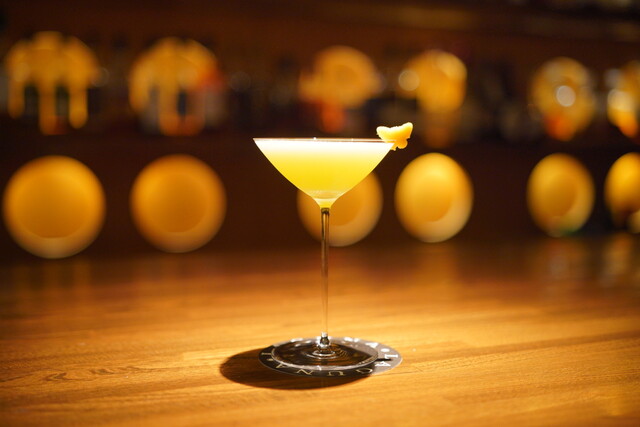 Laguna the Bar: Architektur-Bar mit Fruchtcocktails — 5