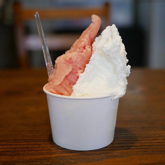 G.ELM: Gelato aus Hofmilch und Früchten von Awaji — 3