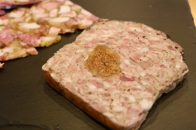 Metzgerei Kusuda Ashiya: deutsche Handwerks-Charcuterie — 5
