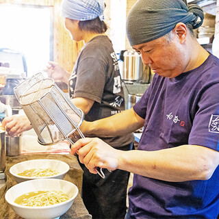 Ramen Senmon Nagomi: Handwerklicher Shio-Ramen — 3