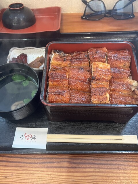 Unaki: gegrillter Aal nach Kansai-Art an der Theke — 1