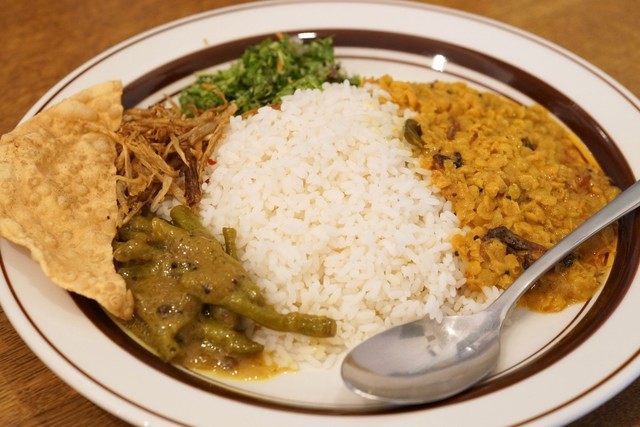 Karapincha: srilankisches Rice and Curry, nur mittags — 3