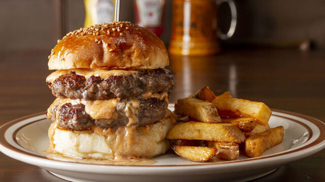 HYOE'S BURGERS + FRIES: Kobe Burgers with a Japanese Twist — 1