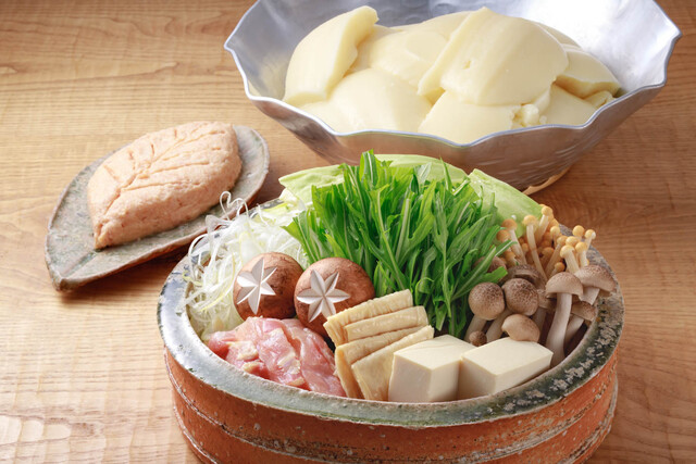 Mizutaki Kohaku: Reichhaltiger Hühner-Hotpot — 4