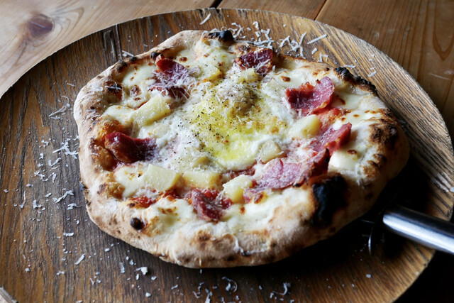 Yamaoka Pizza: Holzofenpizza auf dem Berg Ikoma — 3