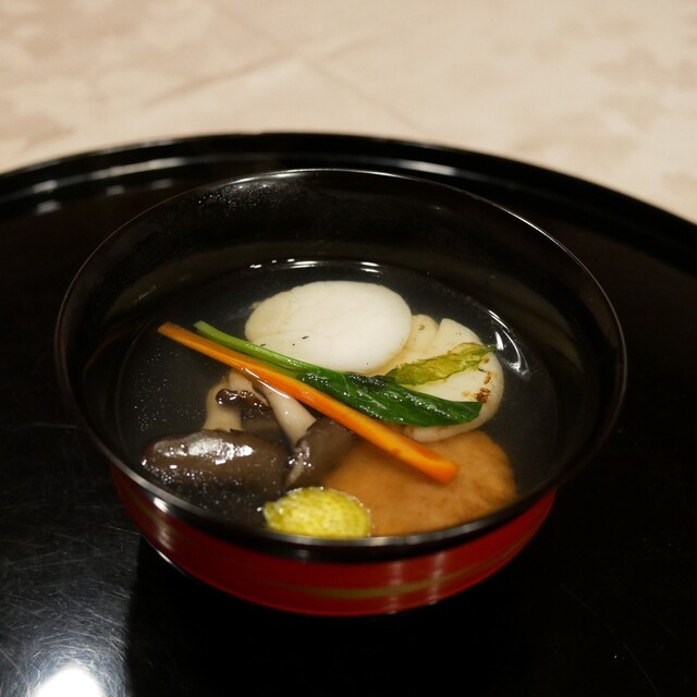 Tsuru Yoshi: Raffiniertes mehrgängiges Kaiseki — 4