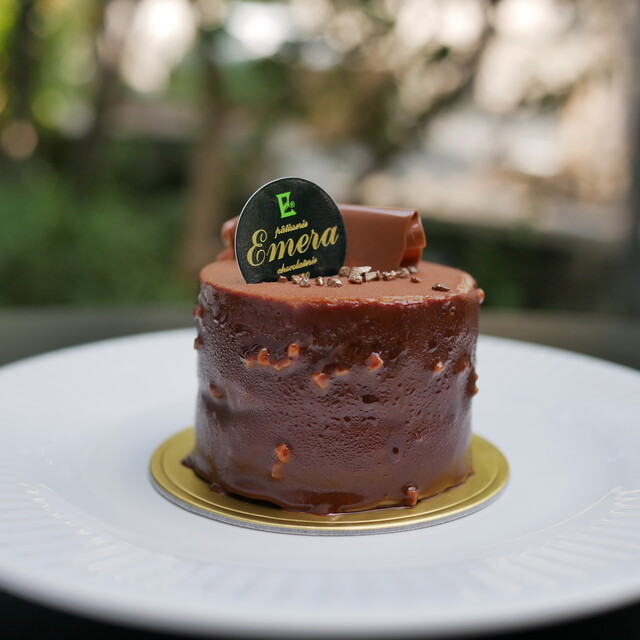 Patisserie Chocolaterie Emera: belgische Schokoladentorten zum Mitnehmen — 5