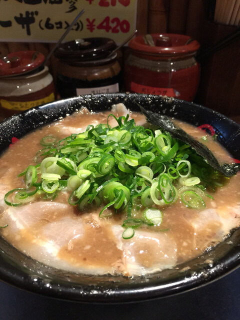 Gamushara Nara: Kräftiger, sämiger Tonkotsu-Ramen — 4