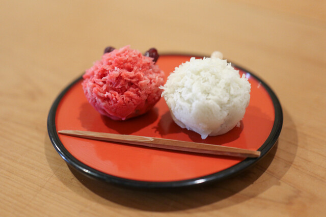 Yorozu Onkashi Atsurae Dokoro Kashiya: exquisite traditionelle Wagashi — 3