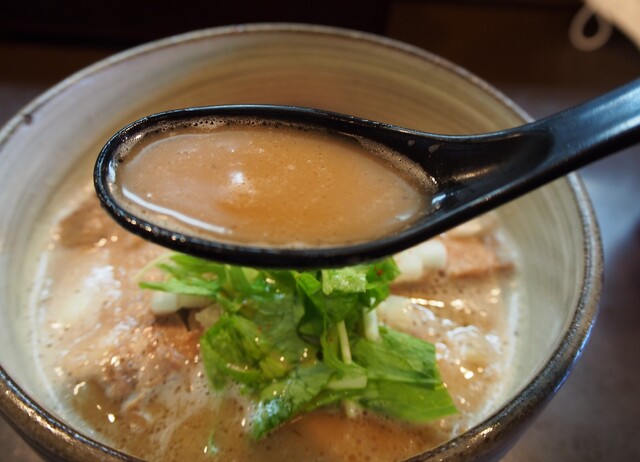 Men Tokoro To Ichi: Rich Double-Soup Ramen — 4