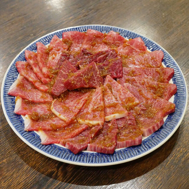 Yakiniku Mikazuki: Hochwertiges Yakiniku in Nara — 4