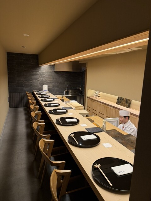 Okada: Raffiniertes Kaiseki am Tresen — 2