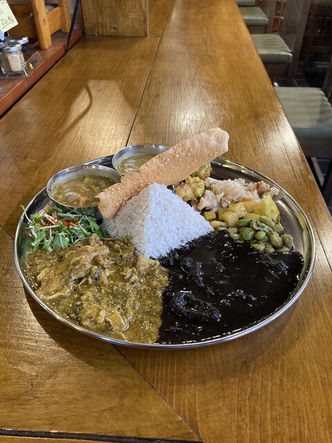 Sake to Sakana Nakamura: Izakaya mit indischer Würze — 1