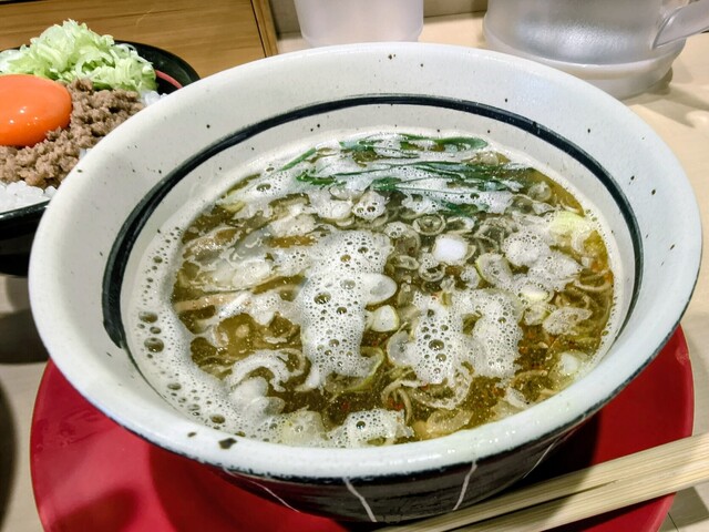 Menya Eguchi: Raffinierter Ramen mit Fisch- und Hühnerbrühe — 5