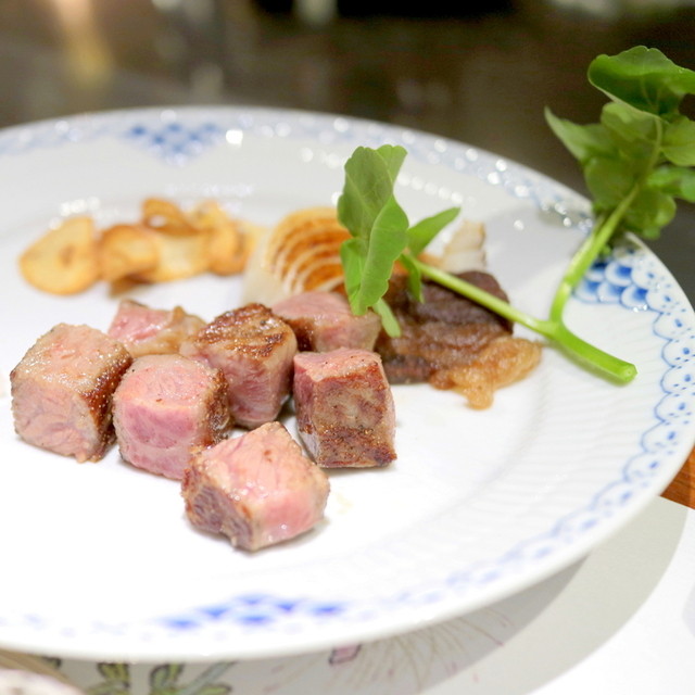 Steak Kaiseki Miyako Kasuga: Teppanyaki-Kaiseki im Separee — 1