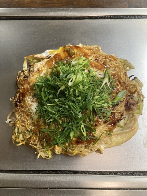 LOPEZ: Hiroshima-Okonomiyaki mit lateinamerikanischem Touch — 1