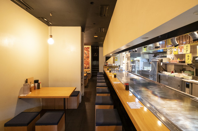 Shintenchi Micchan: Klassisches Hiroshima-Okonomiyaki — 2
