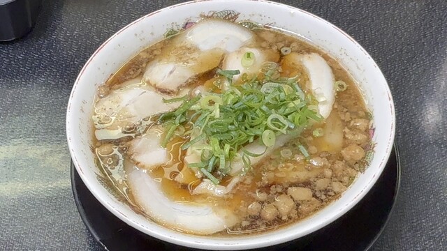 Onomichi Ramen Ichcho: klassischer Ramen im Onomichi-Stil — 5