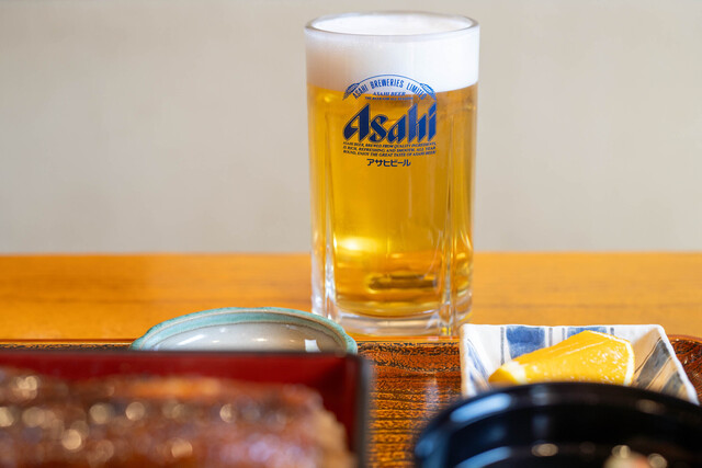 Unagi Nakasho: Holzkohle-gegrillter Aal — 2