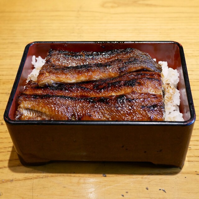 Unagi Nakasho: Holzkohle-gegrillter Aal — 5