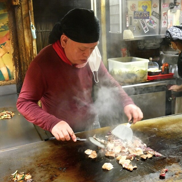 Horumon Ryori Senmonjo Toneya: Teppan-Horumon der alten Schule — 5