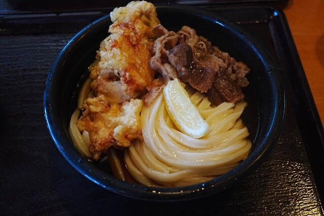 Nokiya: Handgemachter Sanuki-Udon — 2