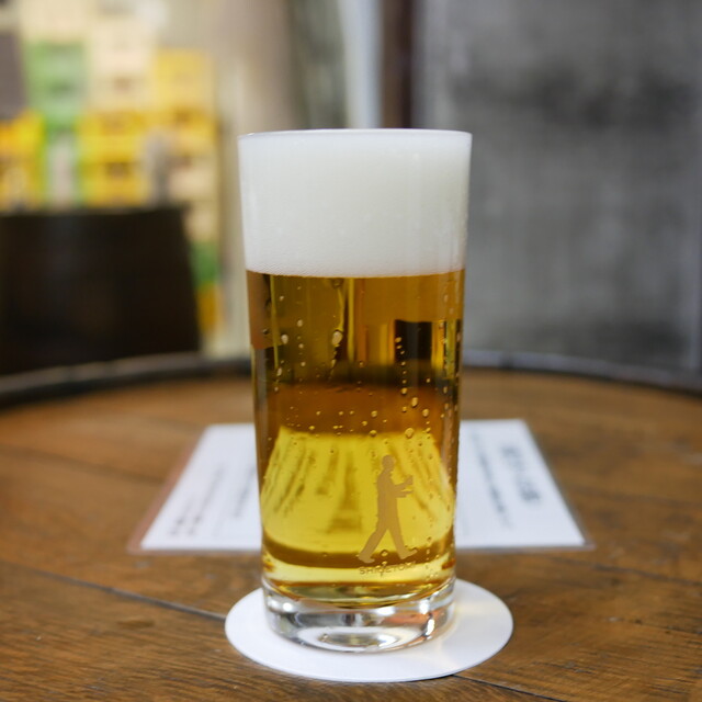 Beer Stand Shigetomi: eine Meisterklasse im Bierzapfen — 5