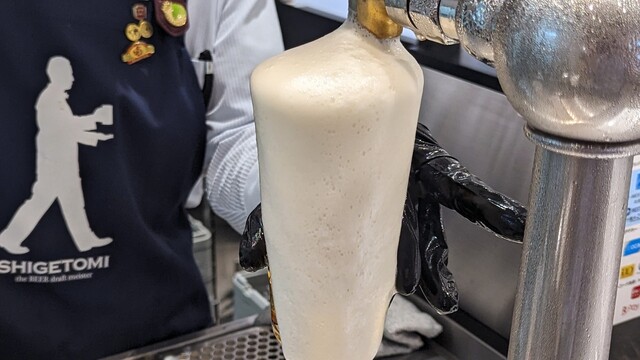 Beer Stand Shigetomi Ekie: ein Bier, sechs Zapfstile — 4