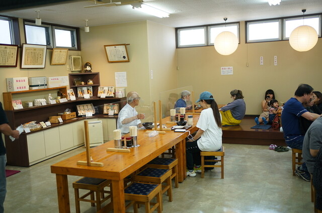 Sanuki Udon Ueharaya Honten: Udon zur Selbstbedienung — 5