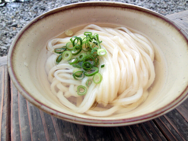 Nakamura: Sanuki-Udon in Selbstbedienung und Kamatama — 4
