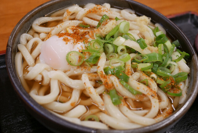 Mendokoro Wataya Marugame ten: Rindfleisch-Udon zur Selbstbedienung — 2