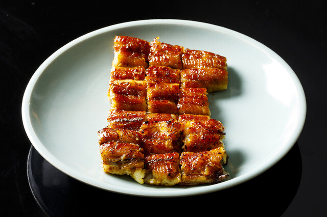 Kurosaki Inakaan Hibiya: Masterfully Grilled Unagi — 5