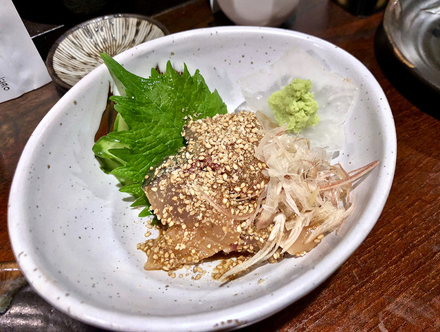 Kiharu no Gomasaba ya: Izakaya für Makrele im Hakata-Stil — 2