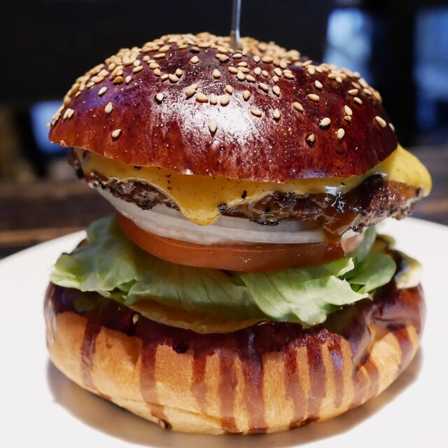 HUNGRY HEAVEN Fukuoka imaizumi ten: Gourmet-Burger in Fukuoka — 3