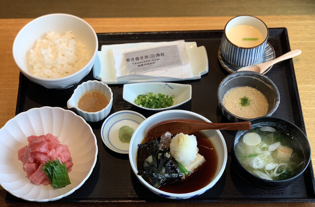Tanakadashiki Seafood Shokudo Uochu: erstklassige Meeresfrüchte-Sets — 4