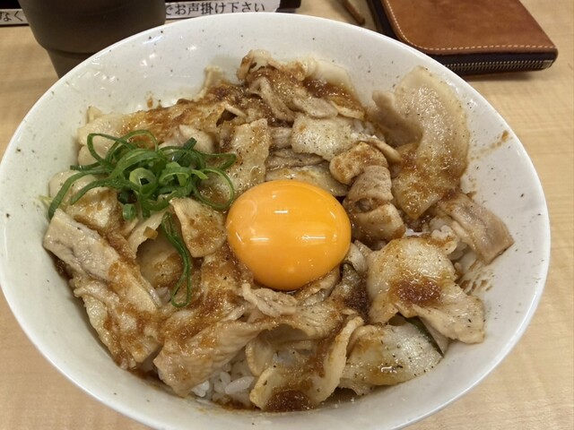 Buta Mania Don Inadaya San: Schweinefleisch-Donburi vom Holzkohlegrill — 5