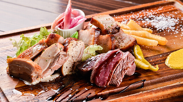 Nomuka + cafe: Italian-Japanese Izakaya — 1