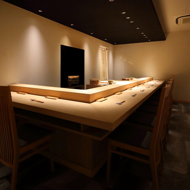 Sushi Karashima: Edomae-Sushi im Kyushu-Stil — 2