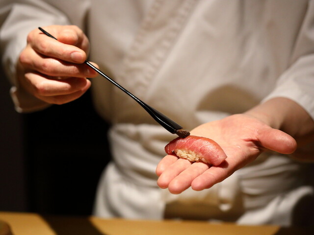 Sushi Karashima: Edomae-Sushi im Kyushu-Stil — 1