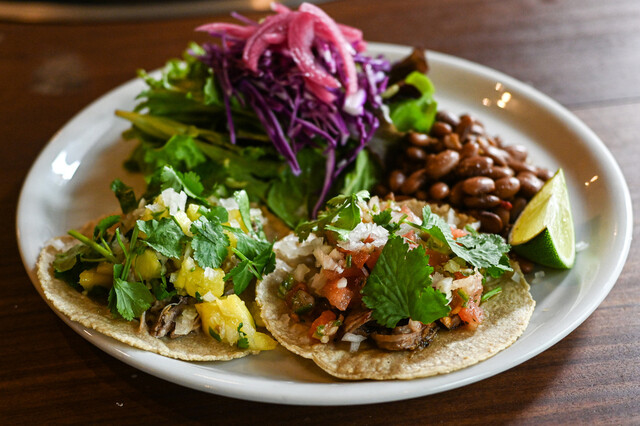 GAMBA: Birria-Tacos im San-Diego-Stil — 4