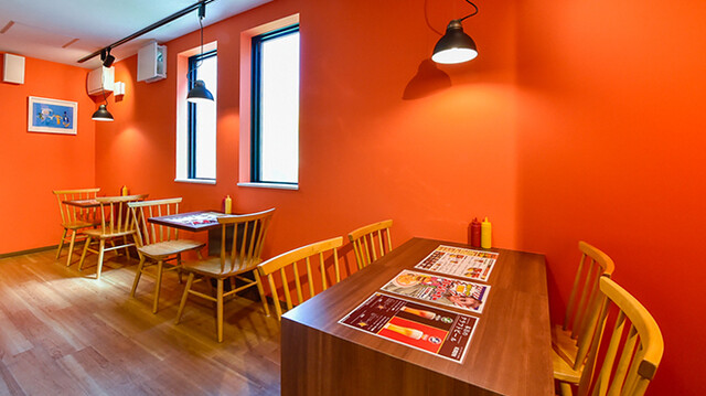 Hamburger Shop Tomiyoshi: kreative Craft-Burger — 5