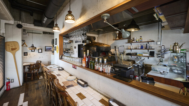 IL PIZZAIOLO: neapolitanische Pizza aus dem Holzofen — 4