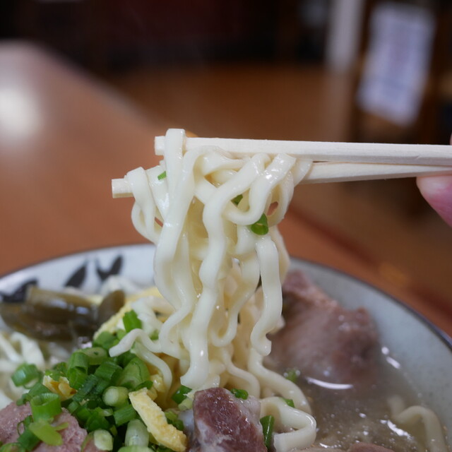 Takaesu Soba: Okinawa-Soba mit zartem Yushi-Tofu — 5
