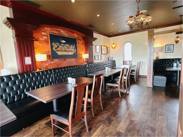 PUB LOUNGE EMERALD: Steaks auf der heißen Eisenplatte — 3