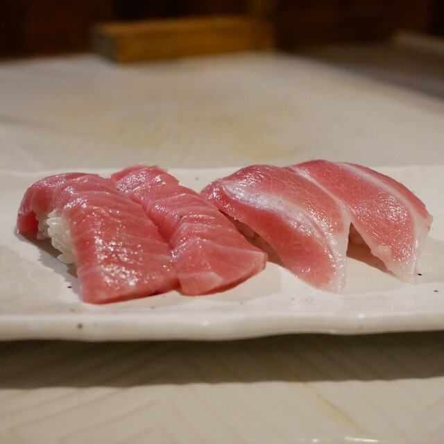 Hitoshi Honten: Blauflossenthun und Inselküche im Izakaya — 3
