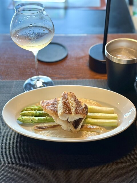 SAKUMOTO: klassisch französisches Omakase am Fünf-Platz-Tresen — 5